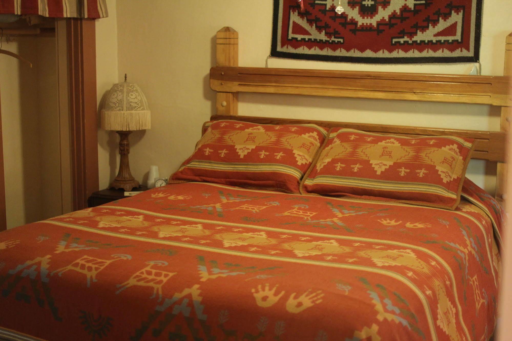 Historic Smith Hotel B&B Глендейл Екстериор снимка